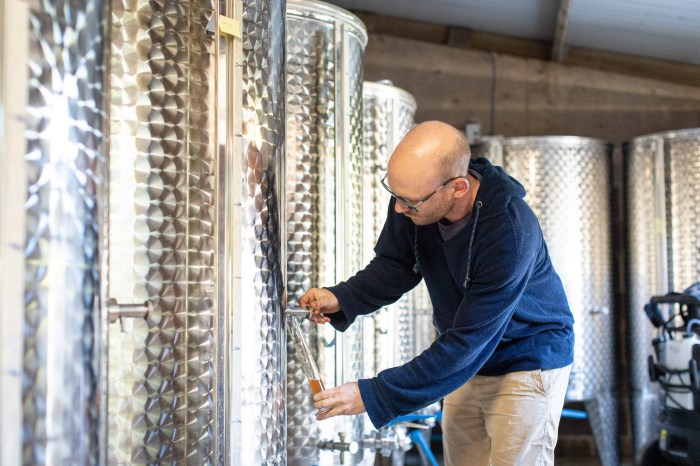 ridge-and-furrow-cider-making